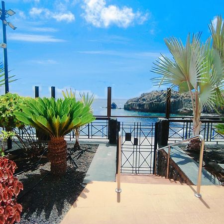 El Nautico Suites, The Beachfront Paradise Сан Мигел де Абона Екстериор снимка